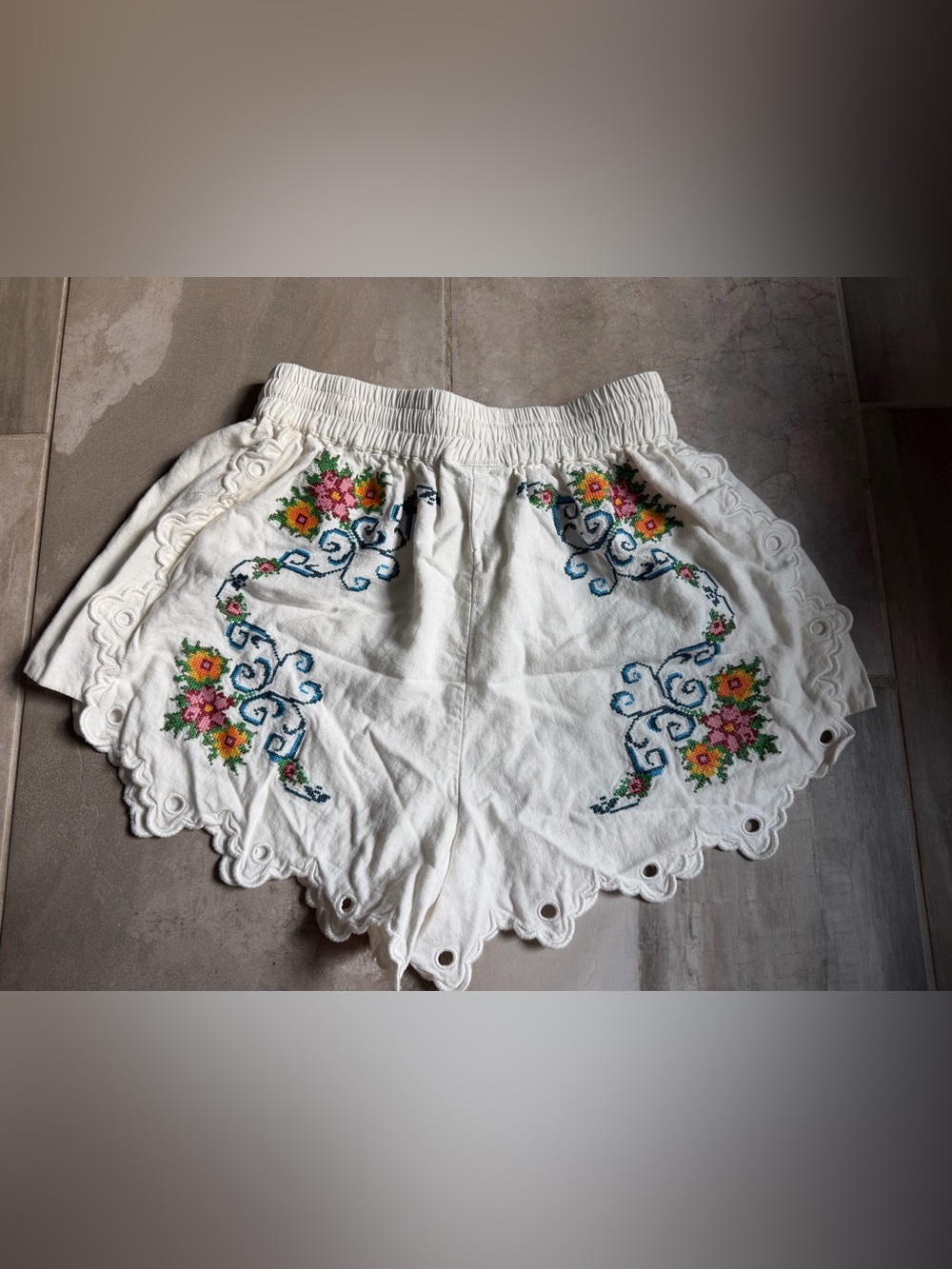Farm Rio Grandma's Treasure Linen Blend Shorts Size S - Picture 6 of 6